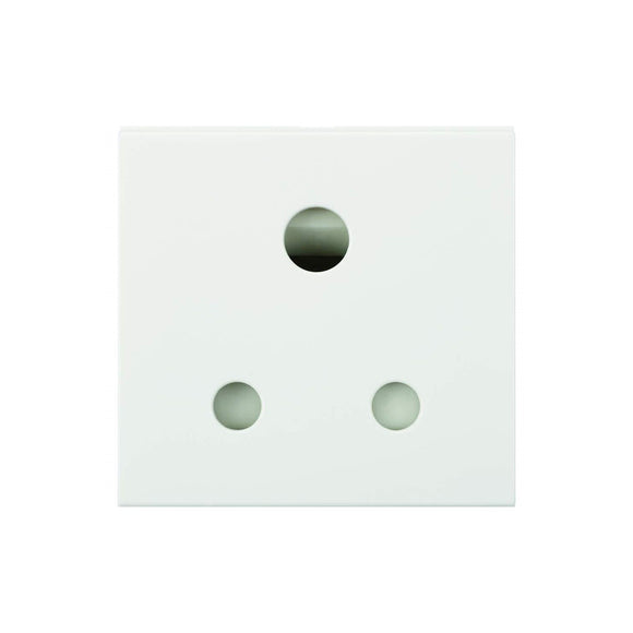 Legrand Myrius 6a 3pin Socket White - 673186