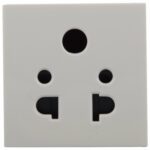 LEGRAND MYRIUS 6A 5PIN UNIVERSAL SOCKET NRI-673044