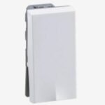 LEGRAND LYNCUS 6A SWITCH 1W1M WHITE-677200