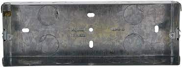 LEGRAND METAL FLUSH BOX 6 MODULE-689010