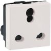 LEGRAND MYRIUS 6/16A SOCKET 2M WHITE-679230